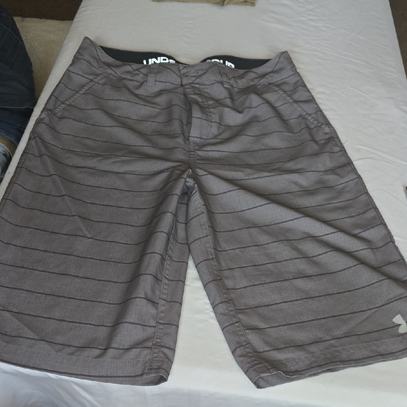 Under Armour Other - Under Armour Charcoal Striped Shorts